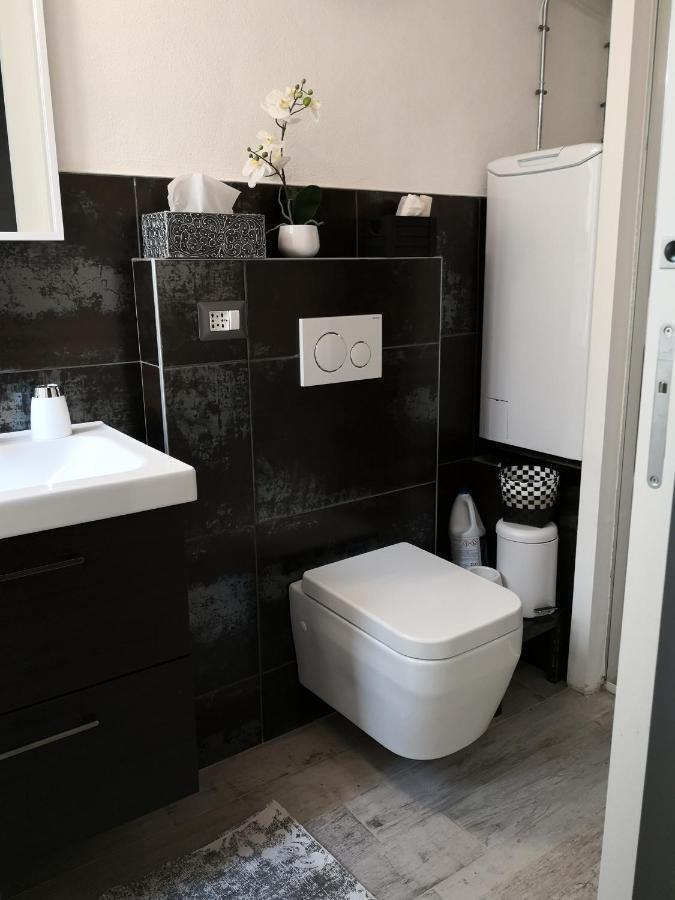 Domuscuneo Barra Di Ferro 3 Bianco 外观 照片