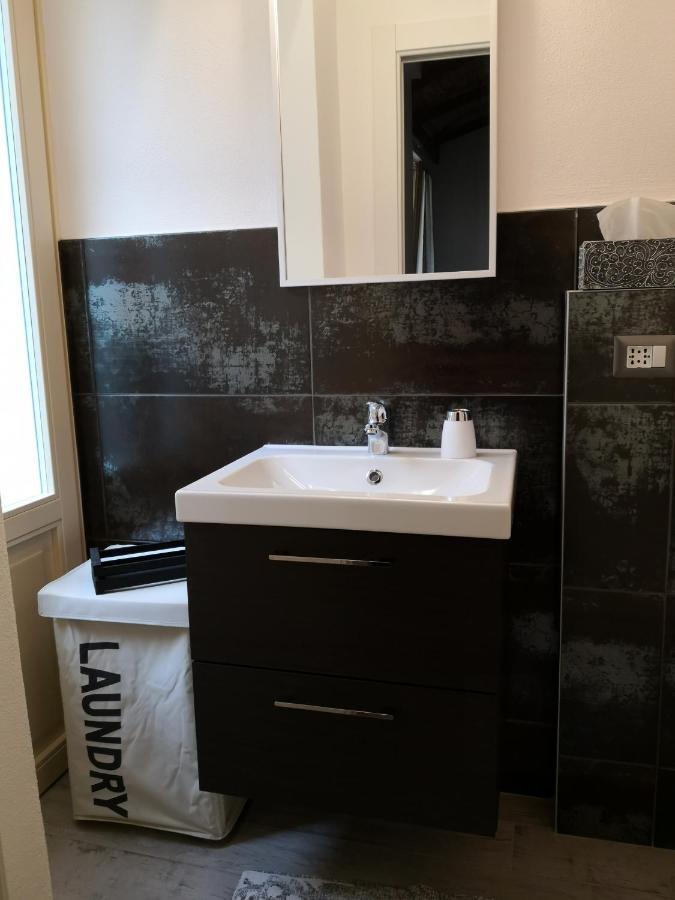 Domuscuneo Barra Di Ferro 3 Bianco 外观 照片